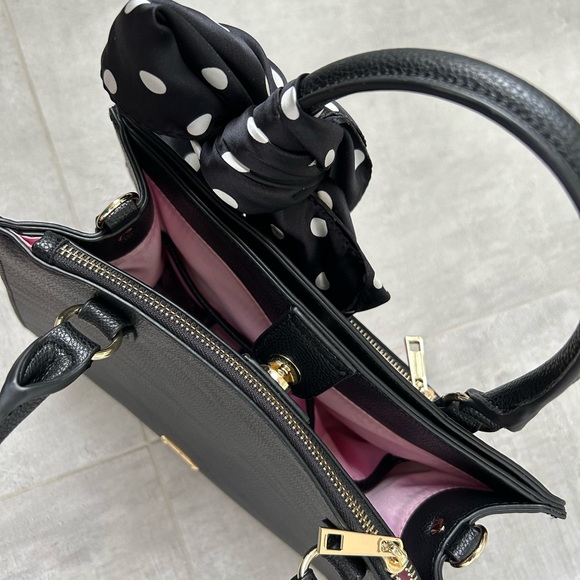 REVIEW “Mickie” Black Embroidered Bag - Picture 9 of 9